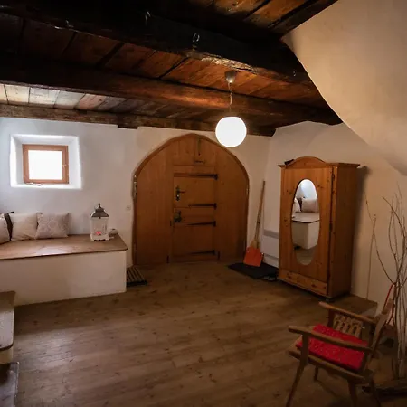 Apartment Chasa Curasch