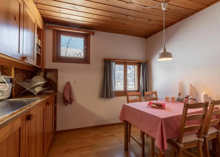 Chasa Curasch Daire Scuol