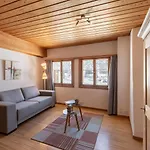 Chasa Curasch Apartamento *