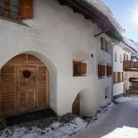 Apartamento Chasa Curasch Scuol